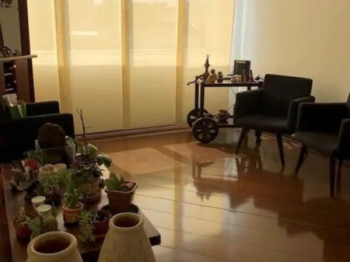 Lili's Room - Your home away from home