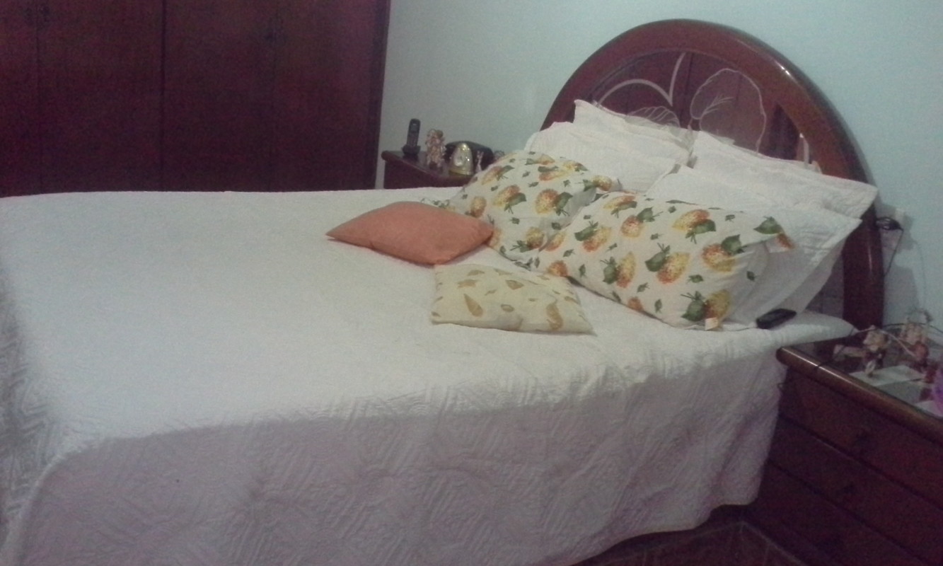 3 Bedrooms And 1 Suite(Full Room) - 1