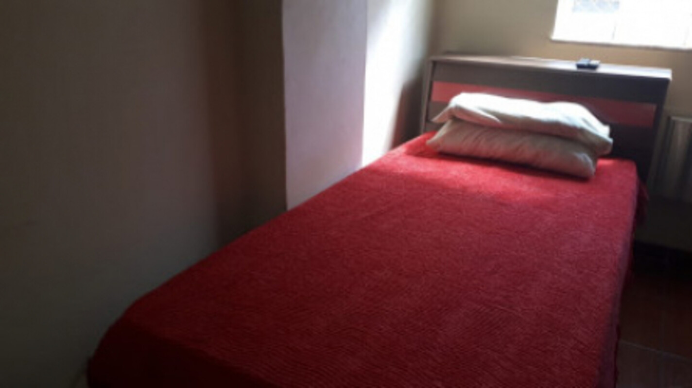 Average Room With Air Conditioning, Comfortable And Very Cozy!(Full Room) - 1