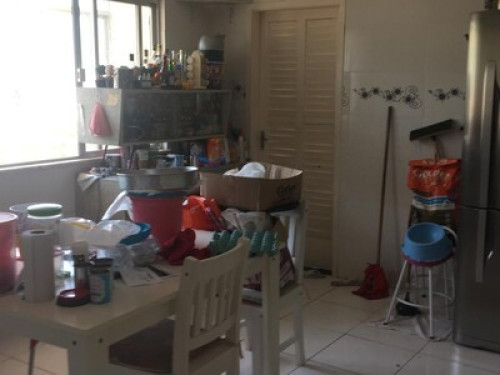 Apartment with a single room