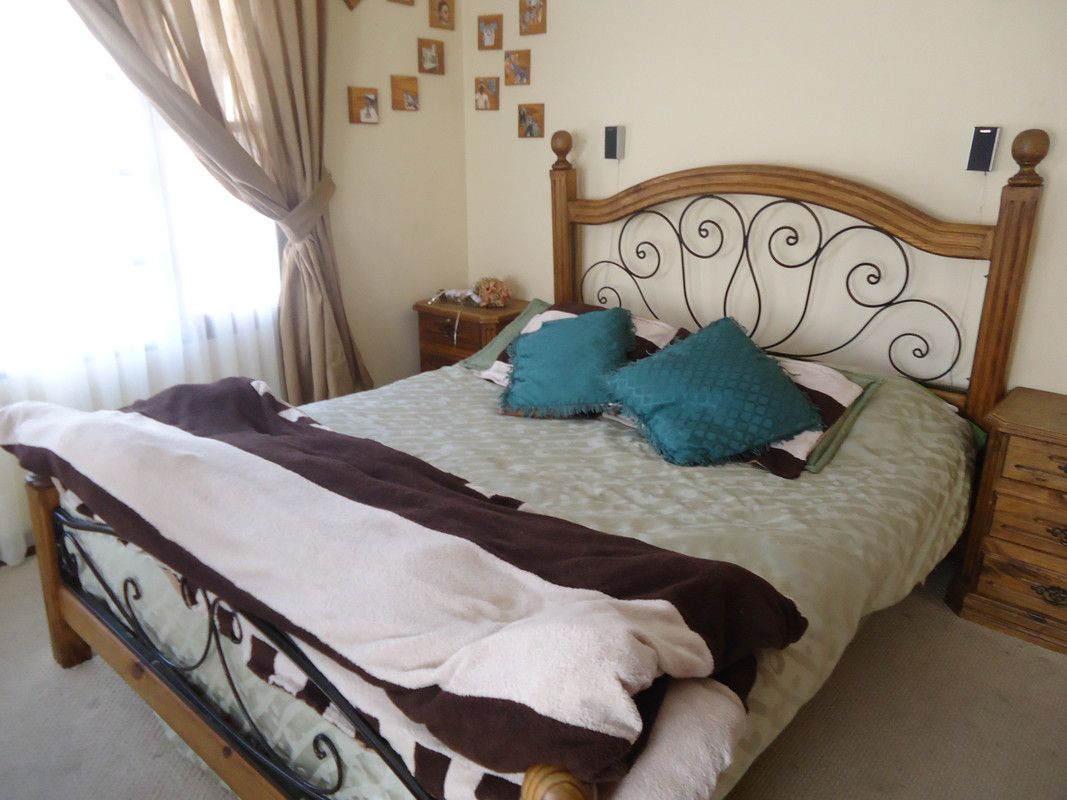Double Room(Single Bed) - 1