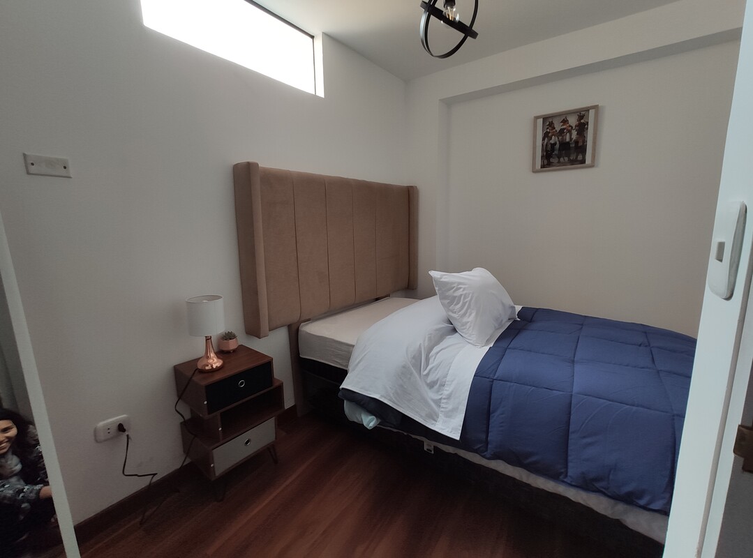 Single Room(Full Room) - 1
