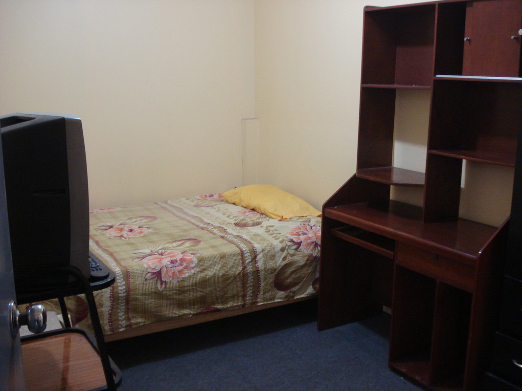 LARGE SINGLE ROOM-THREE(Full Room) - 1