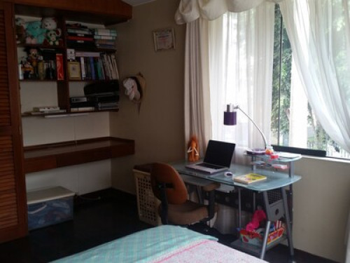 Friendly family home near univ.