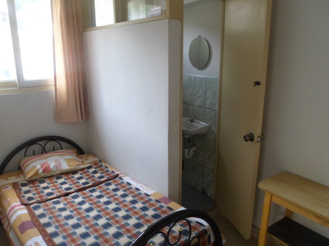 SINGLE(Full Room) - 1