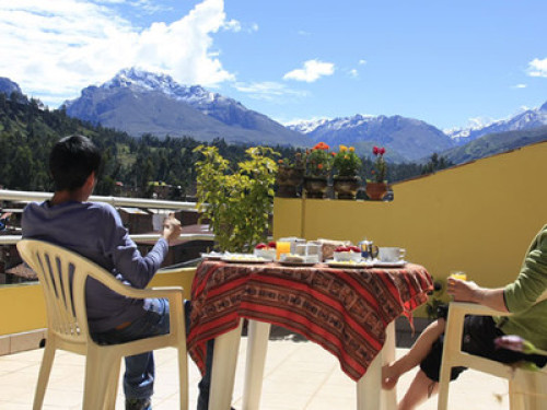 Morales Guesthouse