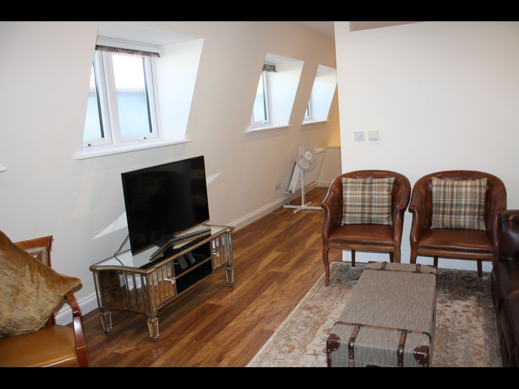 Calle de Paredes de Nava, Madrid