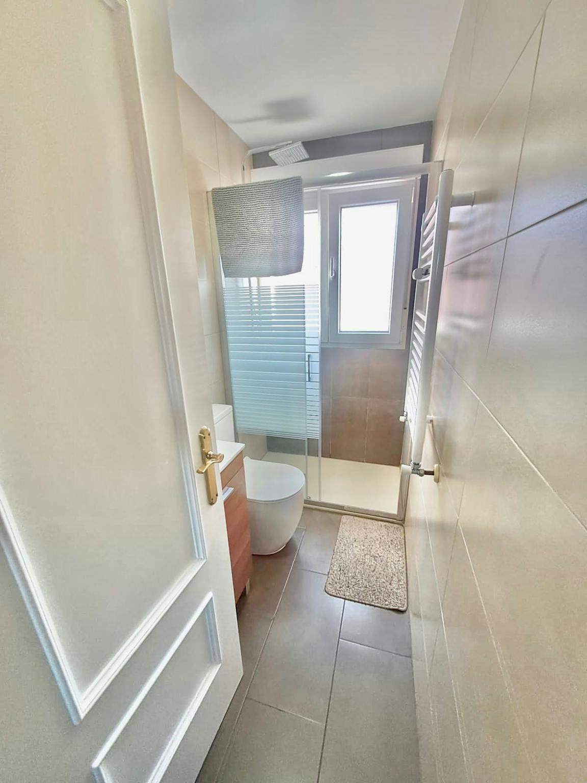 Calle de Paredes de Nava, Madrid