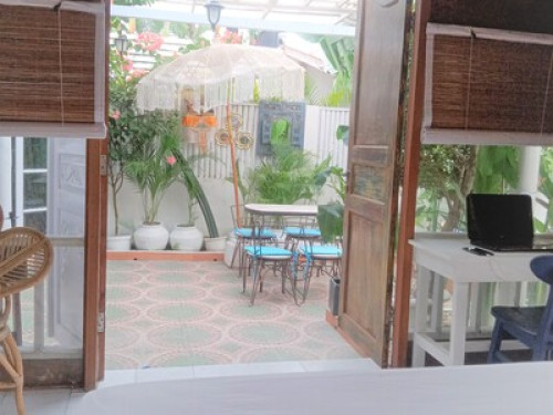 room café - Gallery - 9