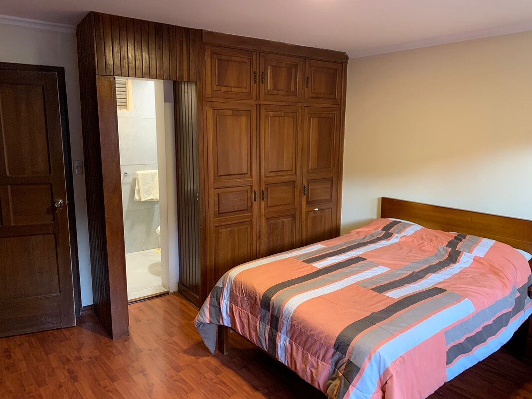 Room 2 Room With Private Bathroom(Full Room) - 1