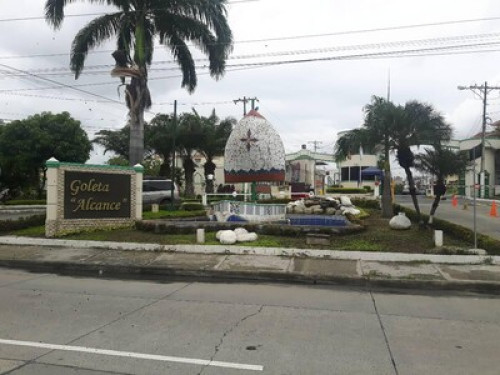 Authentic Family Guayaquil