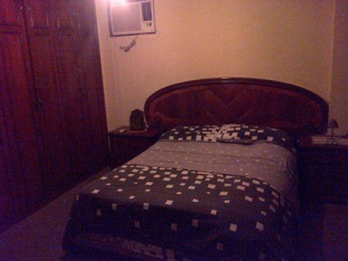  lovers of healthy food and gym