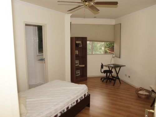 PRIVATE BEDROOMS IN BEAUTIFUL HOUSE