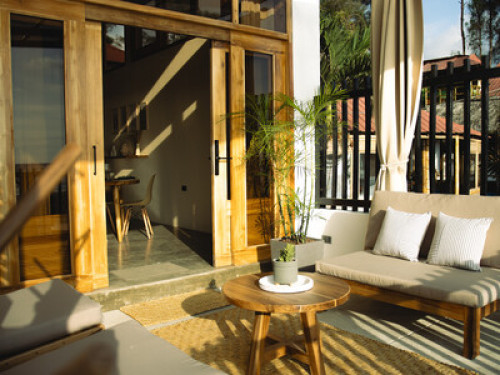 Beachfront Apartment at La Punta