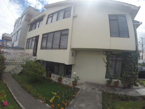 Casa Grande in Ambato, EC - Gallery - 10