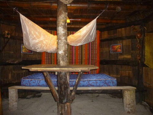Private Cabins, Gardens, Farm - Gallery - 16