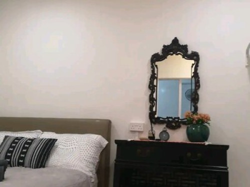 The Snug Room