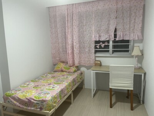 quiet single room 