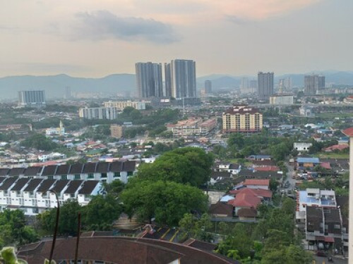 Spacious Ensuite 1Km to Publika - Gallery - 15