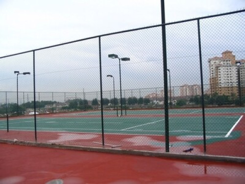 Spacious Ensuite 1Km to Publika