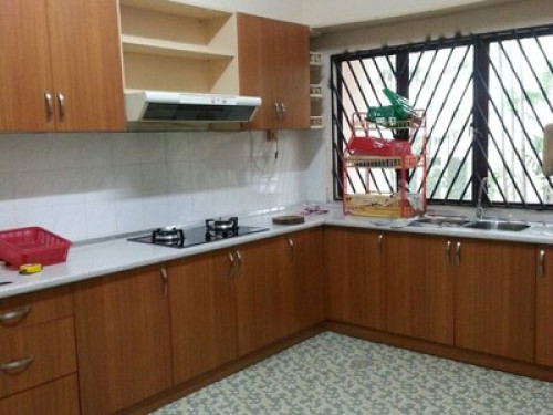 1 bedroom with 950sf private space