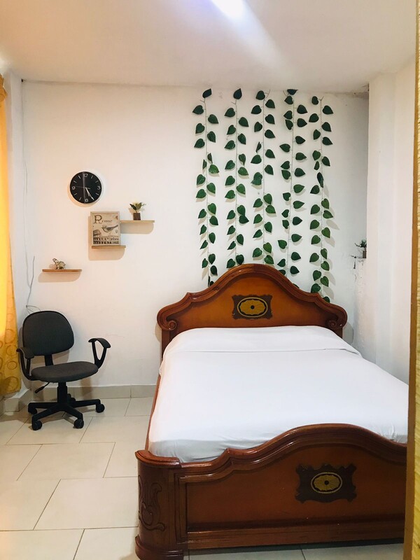  Habitación Con Baño Privado(Single Bed)  -  Habitaciones centro Pereira  - Gallery -  1