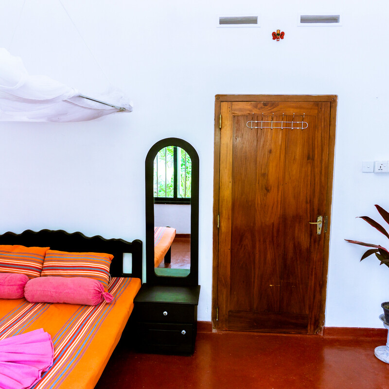  Black Bedroom(Full Room)  -  Sanasuma Ayurveda Homestay  - Gallery -  1