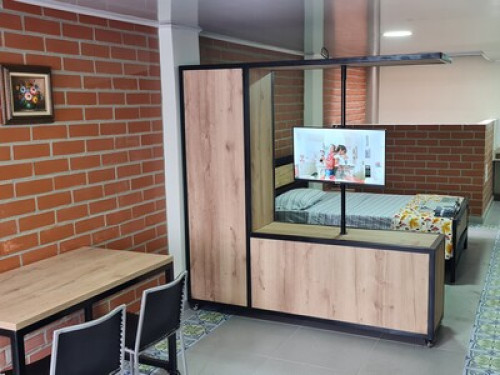 Bedroom, with kitchenette, bathroom