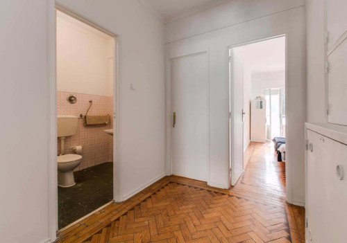 Quarto com cama de casal, com varanda, em apartamento com 3 quartos - FLAT S - S3 - Gallery - 8