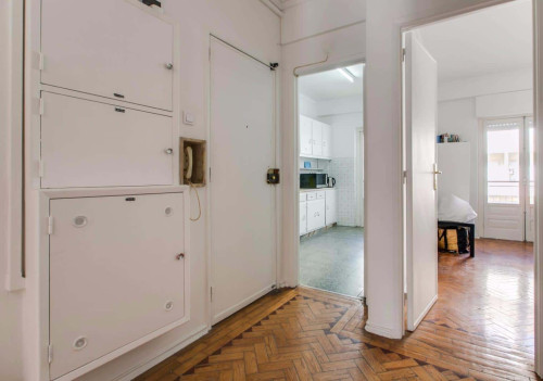 Quarto com cama de casal, com varanda, em apartamento com 3 quartos - FLAT S - S3 - Gallery - 9