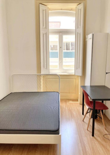 Quarto com cama de casal em apartamento com 8 quartos - independente da casa - FLAT G - G01 - Gallery - 13