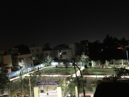 Fully furnished Posh 2BHK 