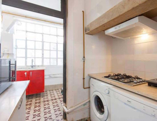 Quarto com cama de solteiro em apartamento com 6 quartos - FLAT K - K6 - Gallery - 13