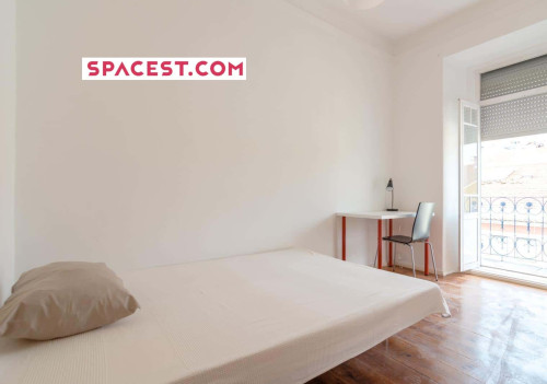 Quarto com cama de casal em apartamento com 9 quartos - FLAT N - N1