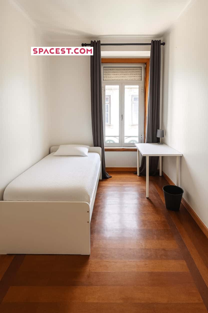 Quarto Com Cama De Solteiro Em Apartamento Com 5 Quartos - FLAT D - D01 - 1