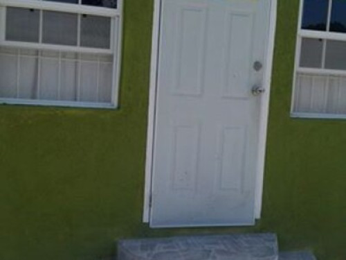 Spacious Colonial - Gallery - 31