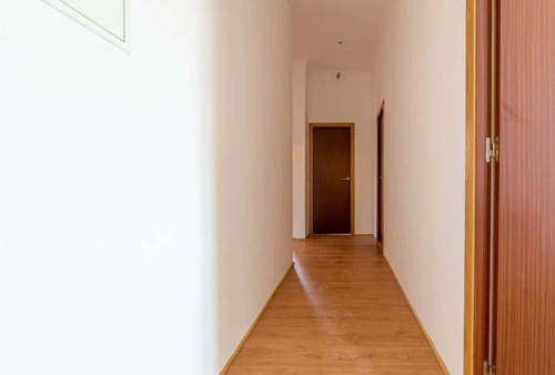 Quarto com cama de casal em apartamento com 9 quartos - FLAT Y - Y2 - Gallery - 11