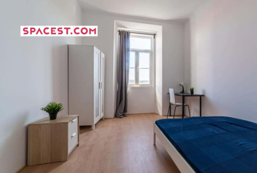Quarto com cama de casal em apartamento com 9 quartos - FLAT Y - Y2 - Gallery - 12
