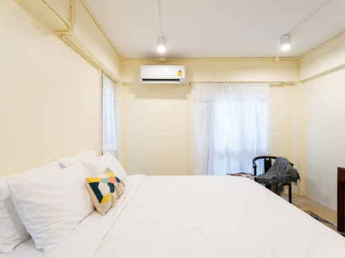 Baan Boon Homestay Near BTS