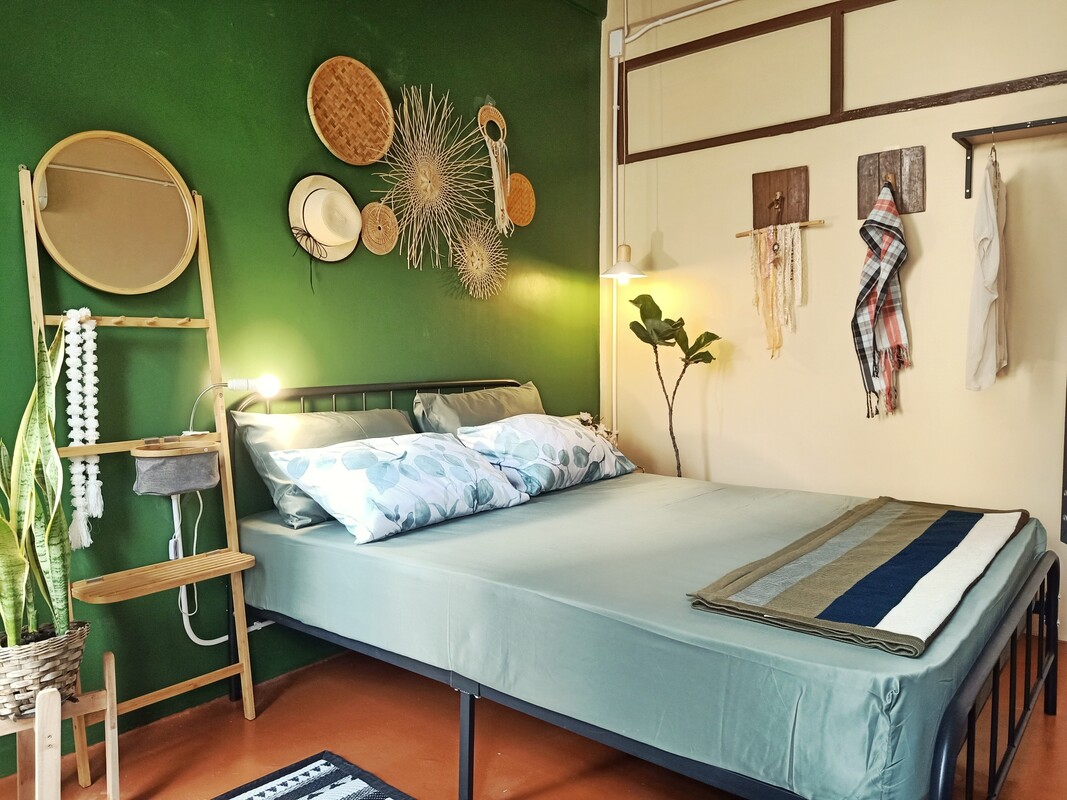 Unique Designed Deluxe Room Air Con With Balcony(Full Room) - 1