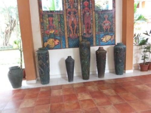 Convenient location, well equipped