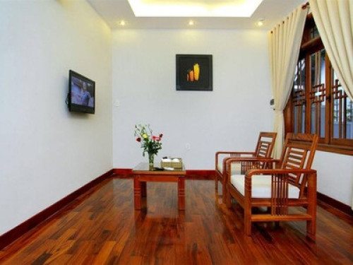 nice bungalow with swimming pool