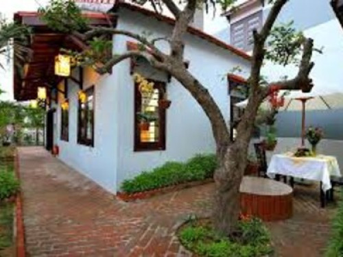 TUE TAM VILLA
