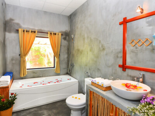 LOCAL AN BANG BEACH HOMESTAY