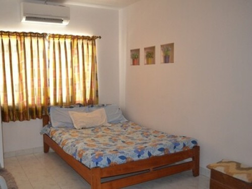 Lovely Air-Conditioned room in Home - Gallery - 7