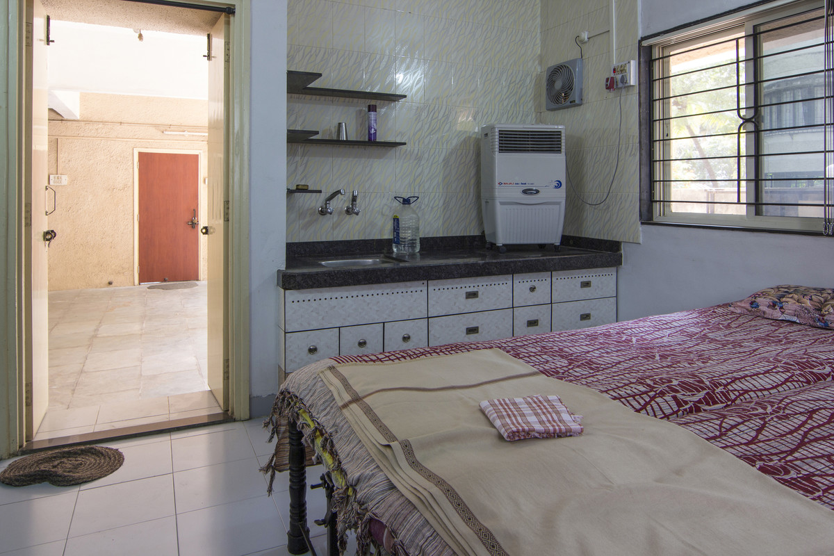 AC Studio Room(Single Bed) - Comfortable Home Stay - Gallery - 1