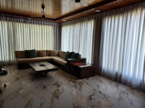 Woods Villa-Dream House