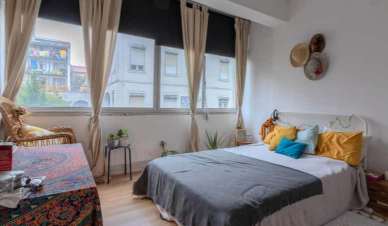 Quarto Com Cama De Casal Em Apartamento Com 6 Quartos - FLAT LP - LP207 - 6