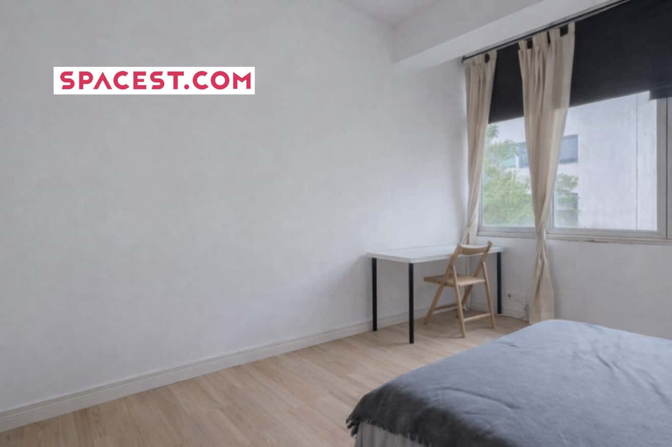 Quarto Com Cama De Casal Em Apartamento Com 6 Quartos - FLAT LP - LP207 - 4