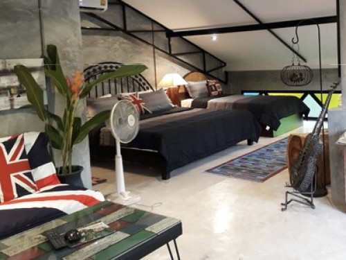 Rice Barn & Rooms